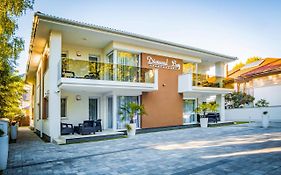 Myflat Diamond Bay Apartment