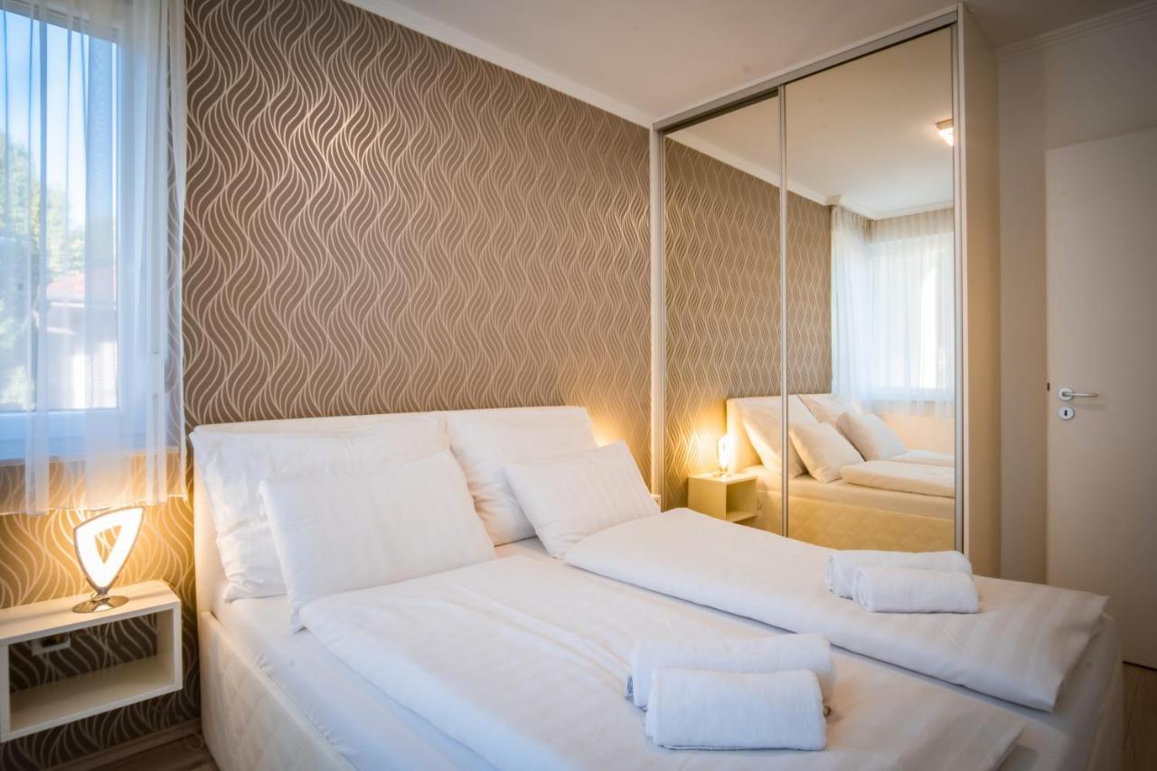 Myflat Diamond Bay Apartment Siófok Zewnętrze zdjęcie