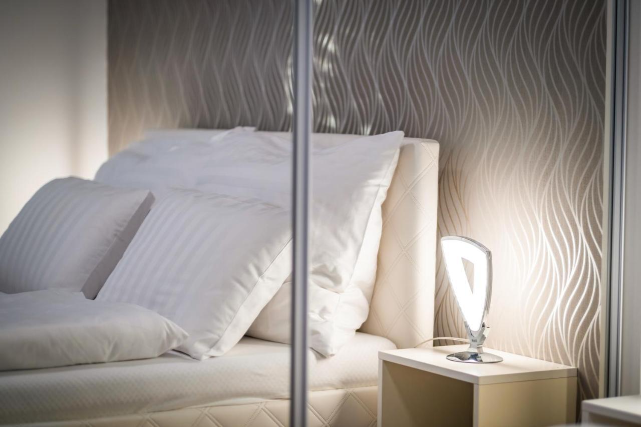 Myflat Diamond Bay Apartment Siófok Zewnętrze zdjęcie